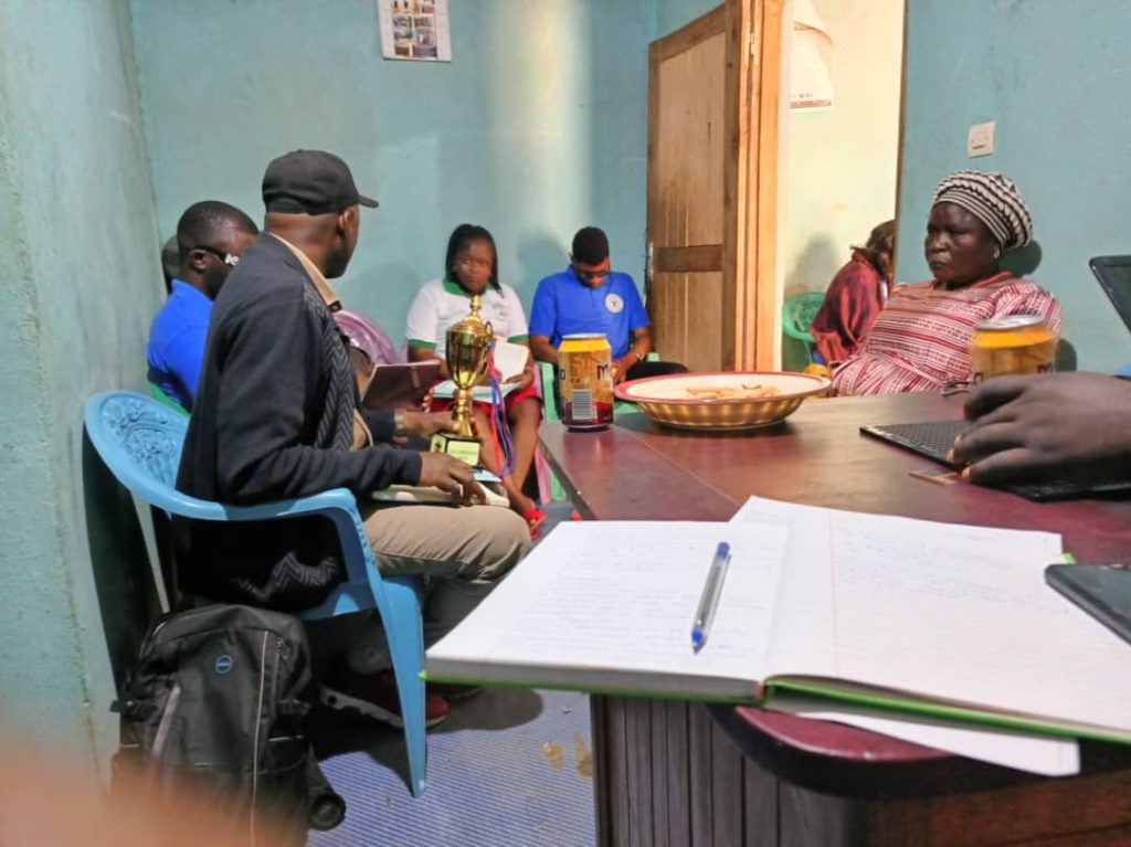 HSUVI members sharing a meal 